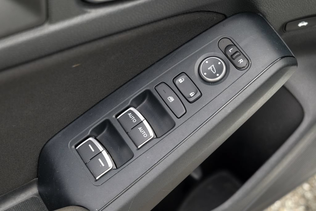 Used 2023 Honda Civic Sport image 17