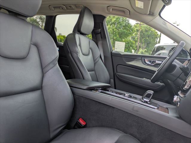Used 2023 Volvo XC60 B5 Plus w/ Protection Package Premier image 25