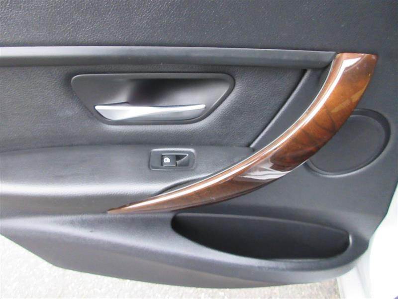 Used 2015 BMW 328i Sedan image 24