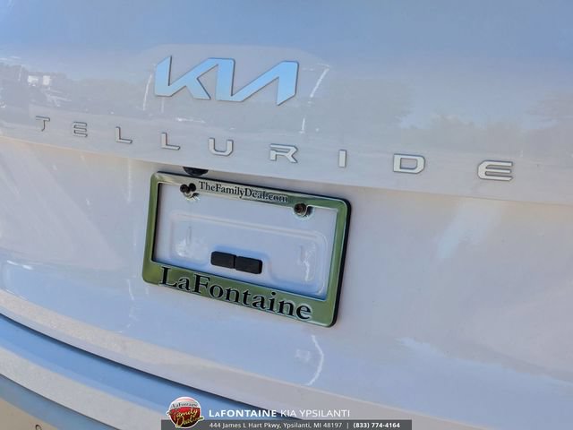 Certified 2023 Kia Telluride S w/ S Sunroof Package AWD/4WD image 10