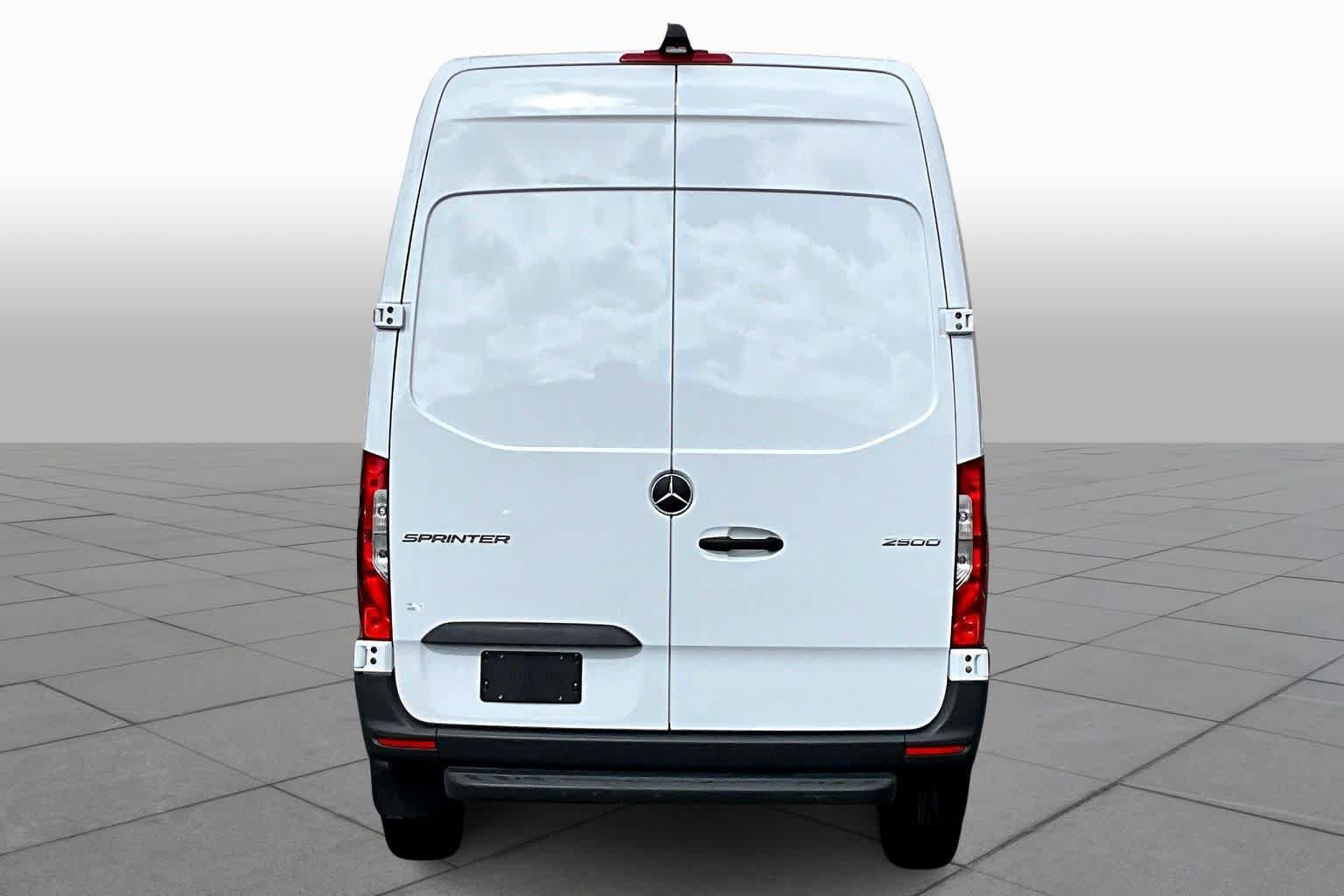 Certified 2025 Mercedes-Benz Sprinter 2500 image 5