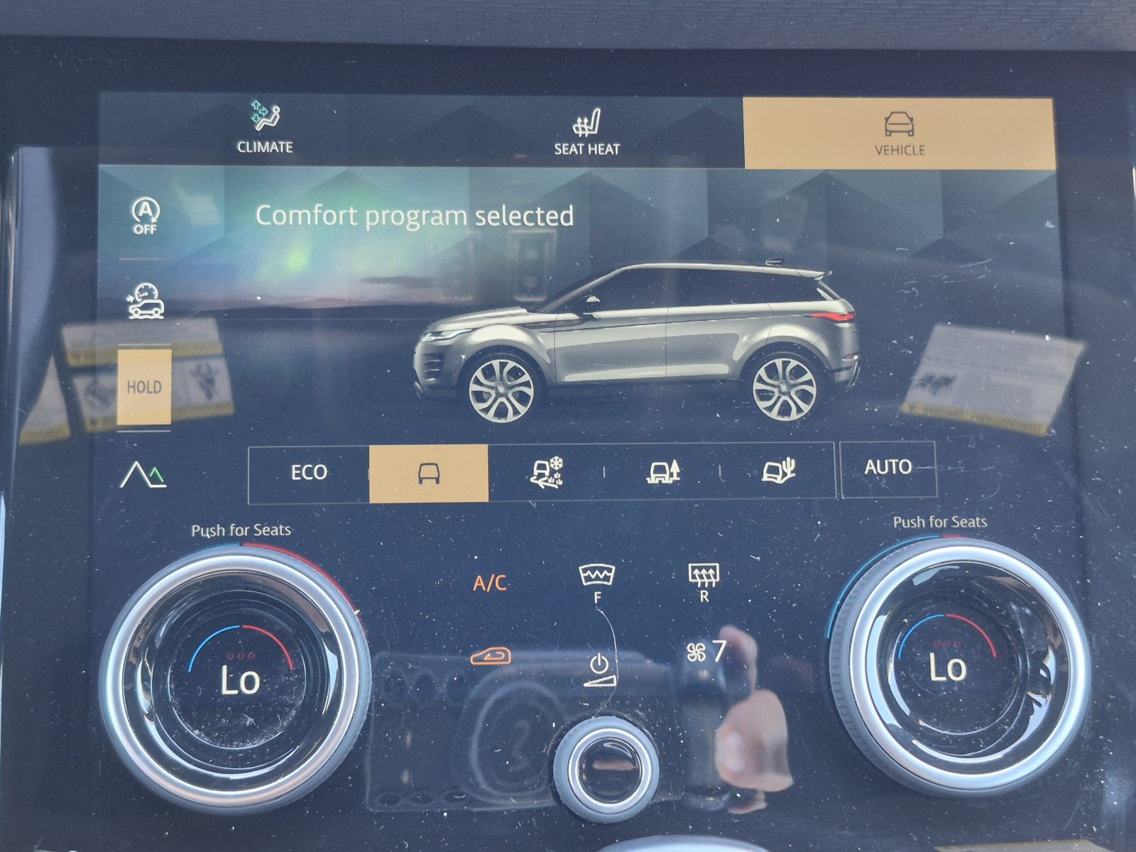 Used 2023 Land Rover Range Rover Evoque R-Dynamic S AWD/4WD image 30