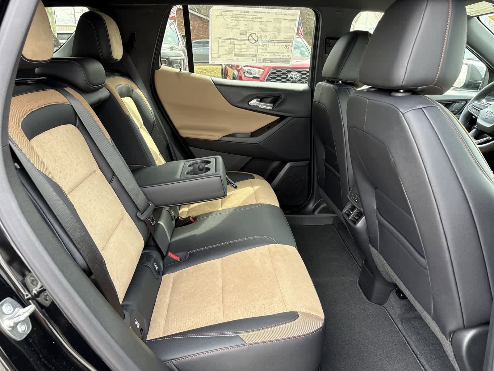 New 2026 Chevrolet Equinox ACTIV w/ Convenience Package III AWD/4WD image 26