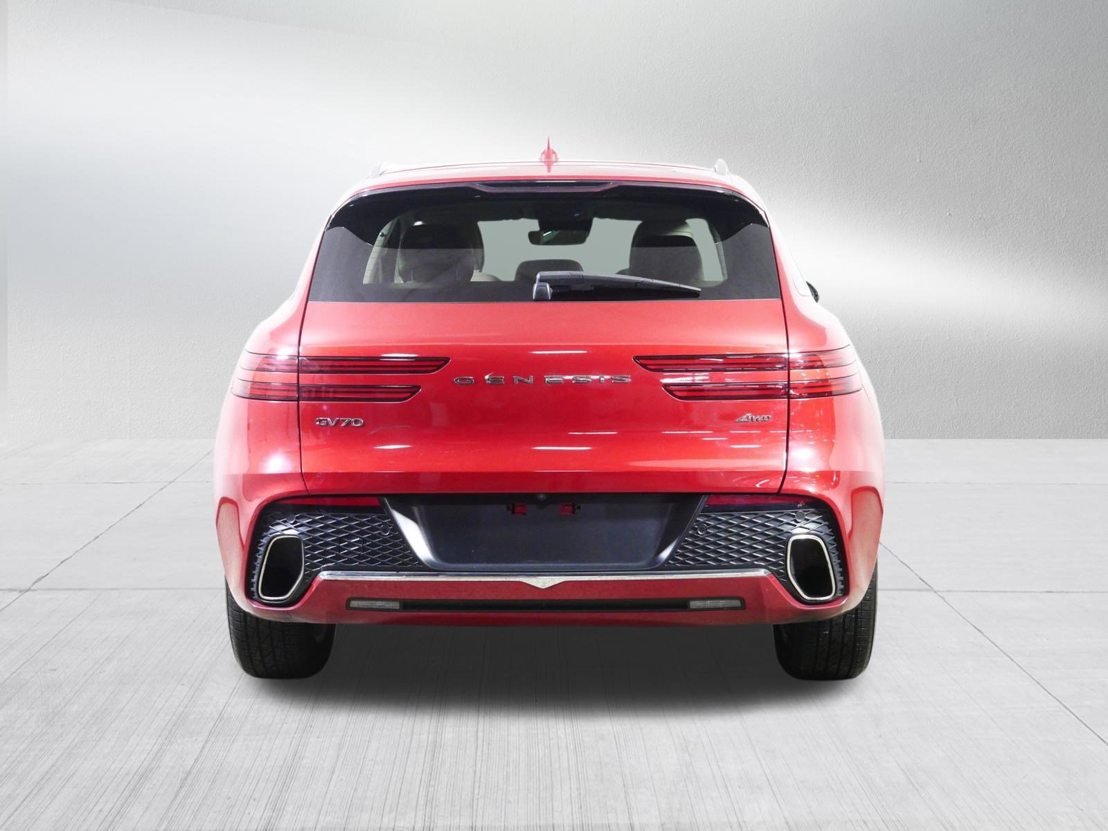 Used 2022 Genesis GV70 2.5T image 6