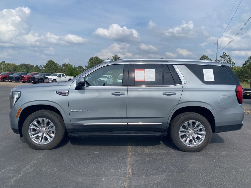 Used 2026 GMC Yukon Denali w/ Advanced Technology Package image 4