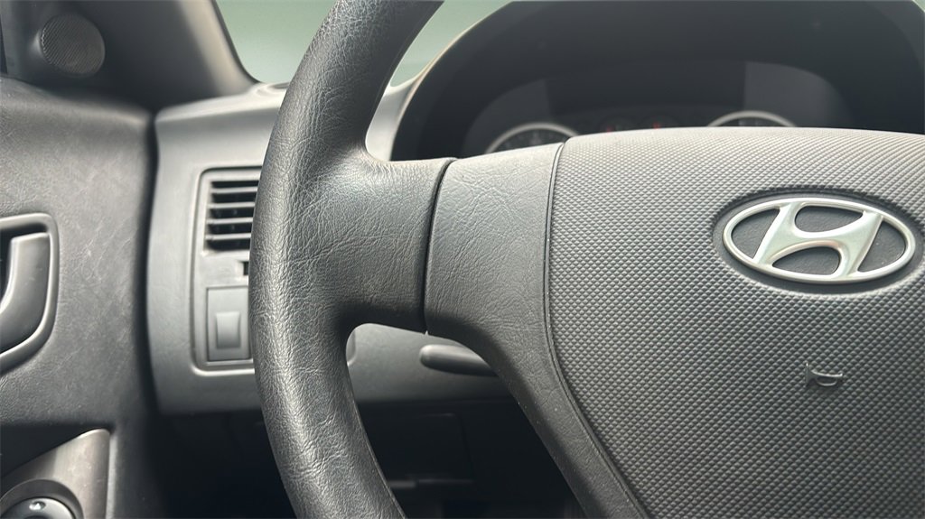 Used 2004 Hyundai Tiburon GT image 26