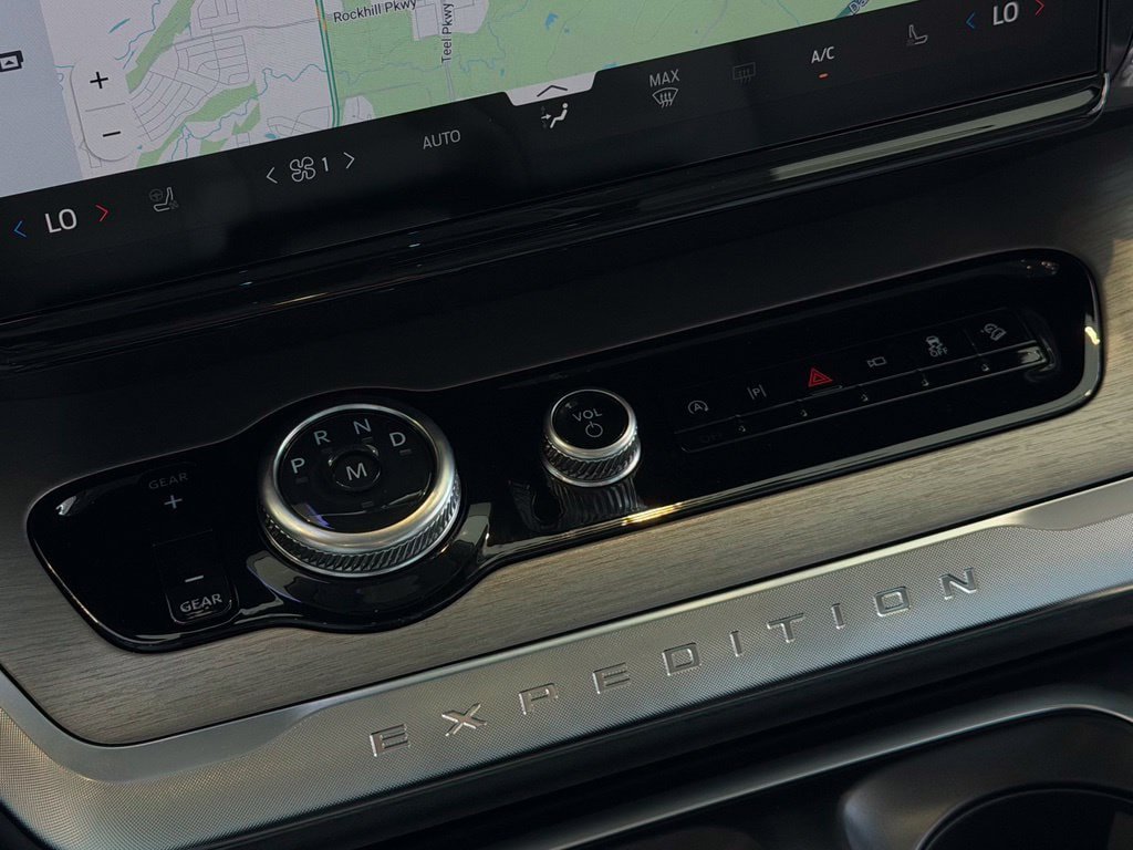 New 2027 Ford Expedition Max Platinum AWD/4WD image 19