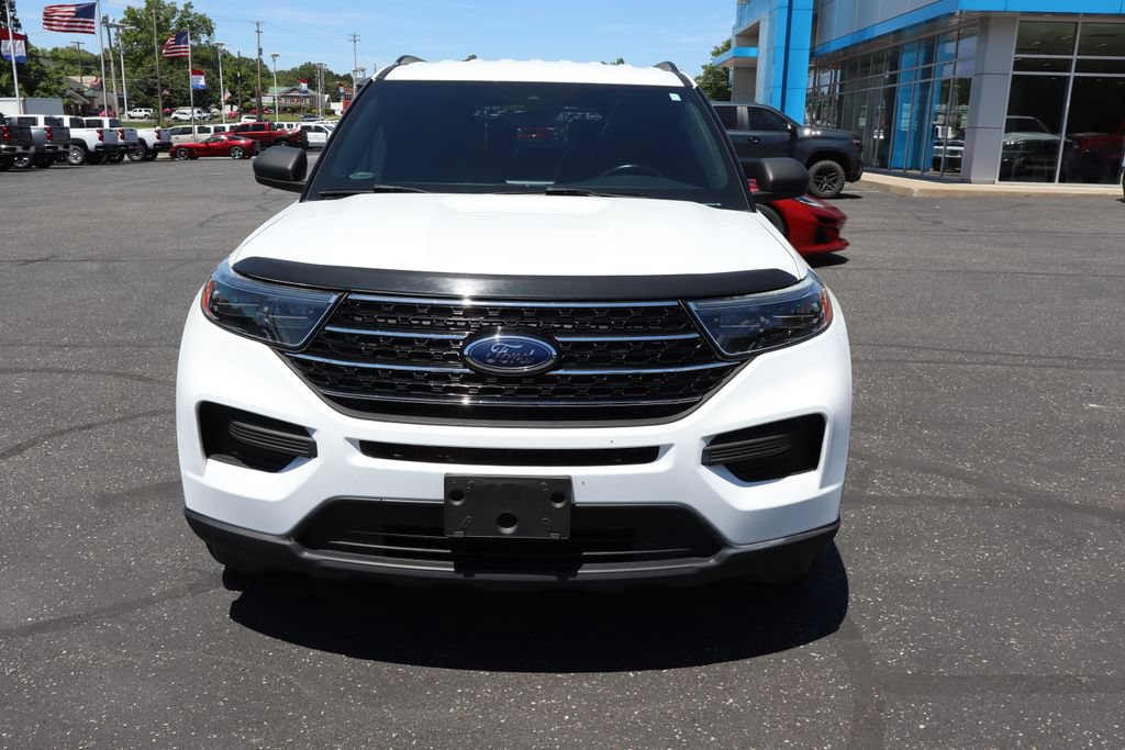Used 2020 Ford Explorer XLT w/ Comfort Package AWD/4WD image 33