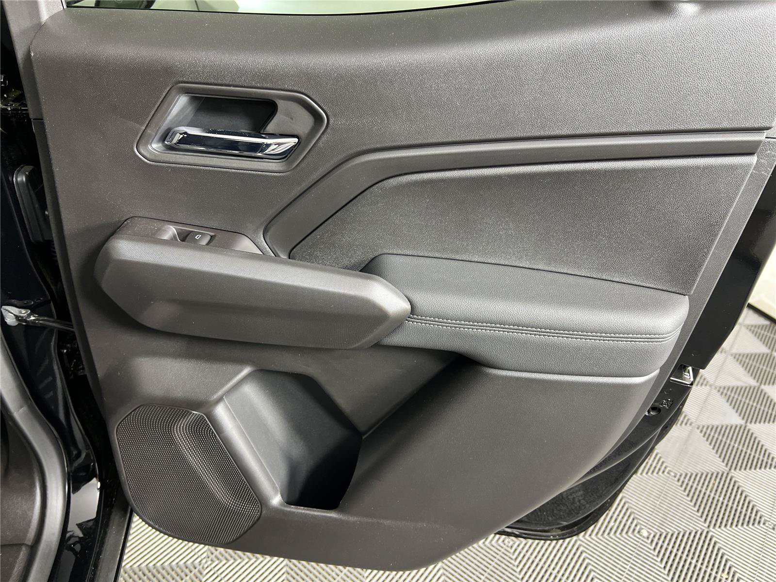 New 2026 GMC Canyon Elevation AWD/4WD image 14