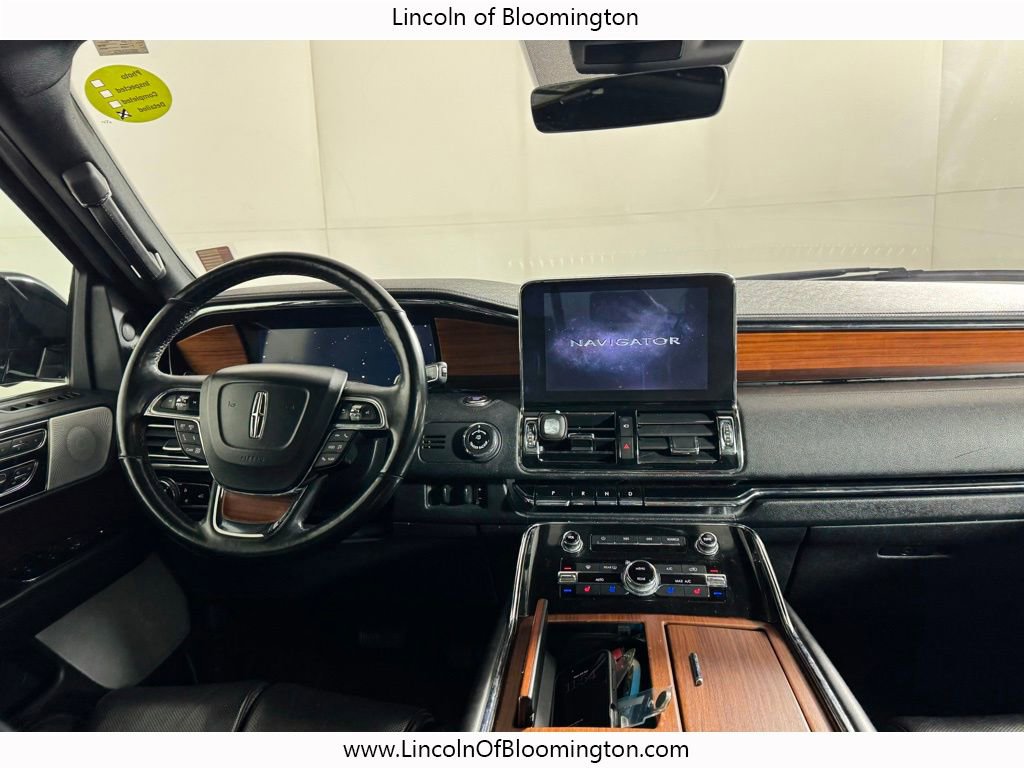 Used 2019 Lincoln Navigator L Reserve image 21