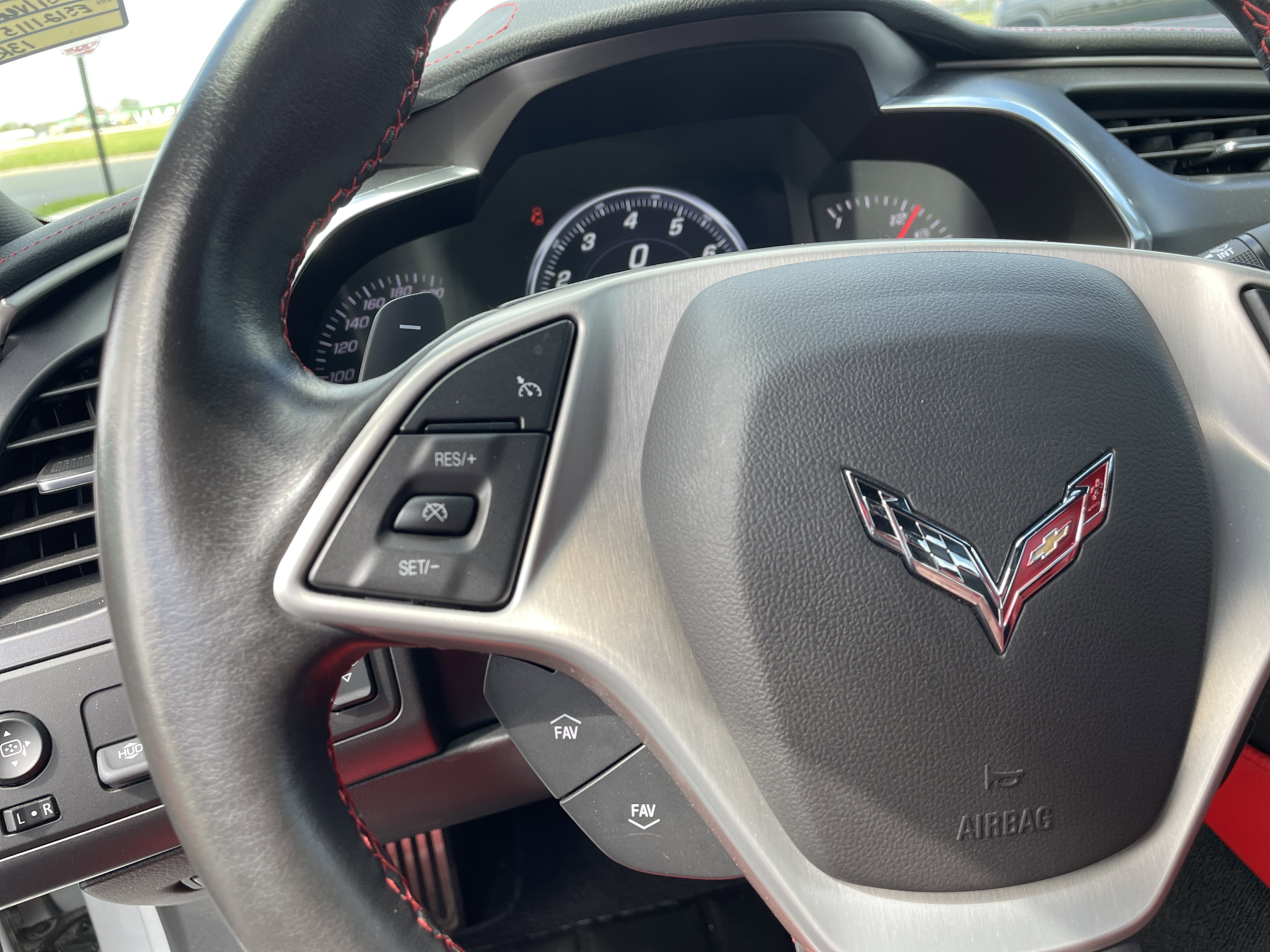 Used 2014 Chevrolet Corvette Stingray Convertible w/ 2LT Preferred Equipment Group RWD image 30