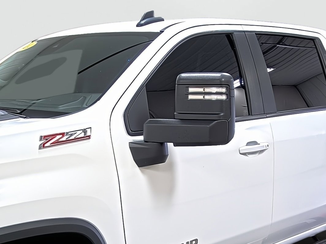 Used 2024 Chevrolet Silverado 2500 LT AWD/4WD image 8