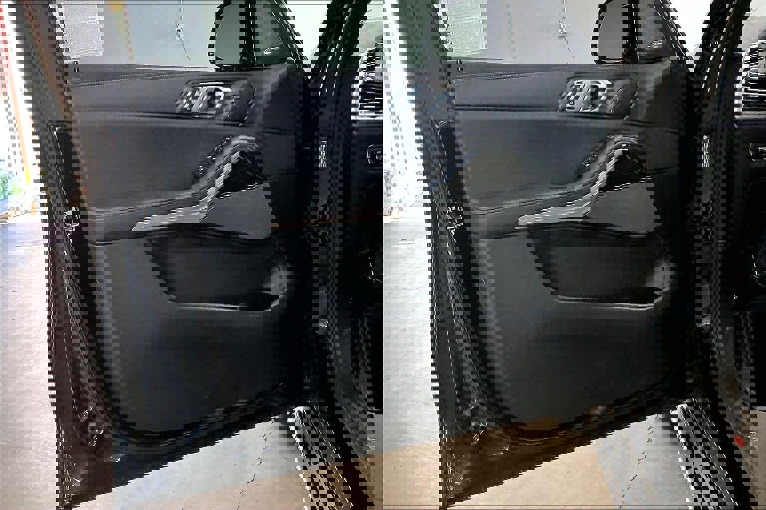 Used 2020 BMW X5 sDrive40i w/ Premium Package image 25