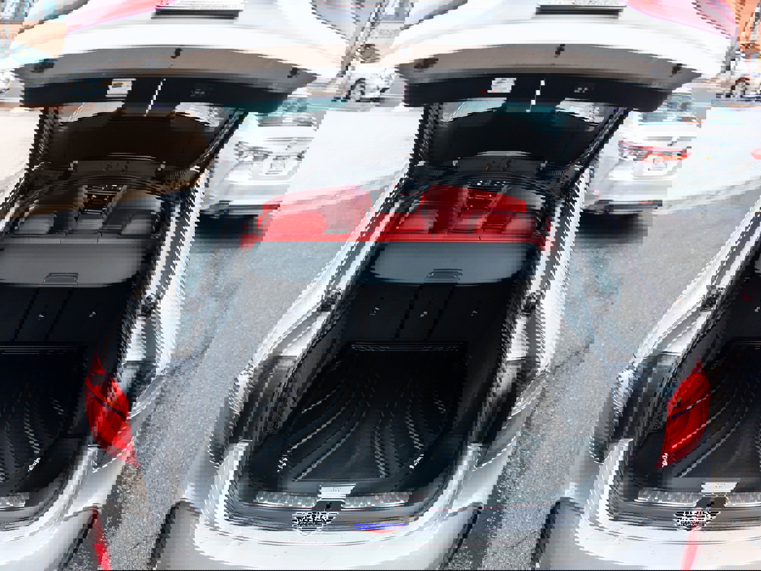 Used 2017 BMW X6 M w/ Executive Package image 53