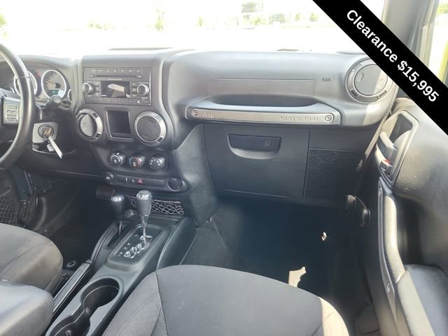 Used 2017 Jeep Wrangler Unlimited Sport w/ Connectivity Group image 21