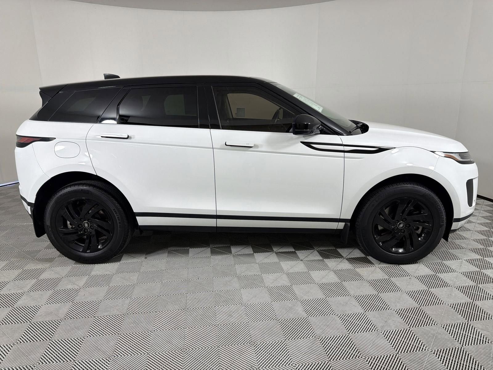 Certified 2022 Land Rover Range Rover Evoque S image 6