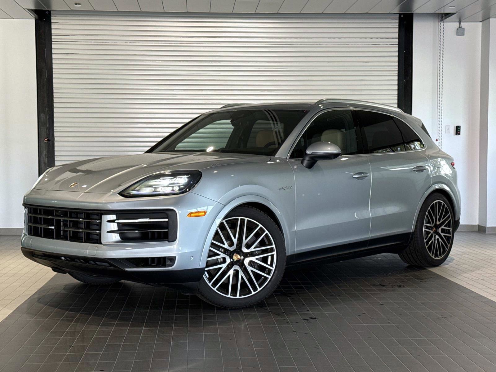 New 2026 Porsche Cayenne E-Hybrid image 1