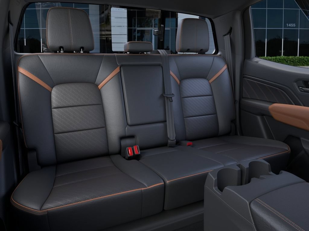 New 2026 GMC Canyon AT4 w/ Technology Plus Package AWD/4WD image 17