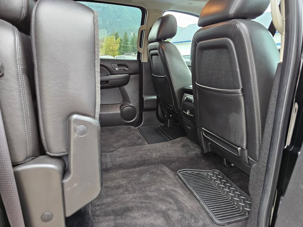 Used 2012 Chevrolet Silverado 3500 LTZ w/ LTZ Plus Package AWD/4WD image 16