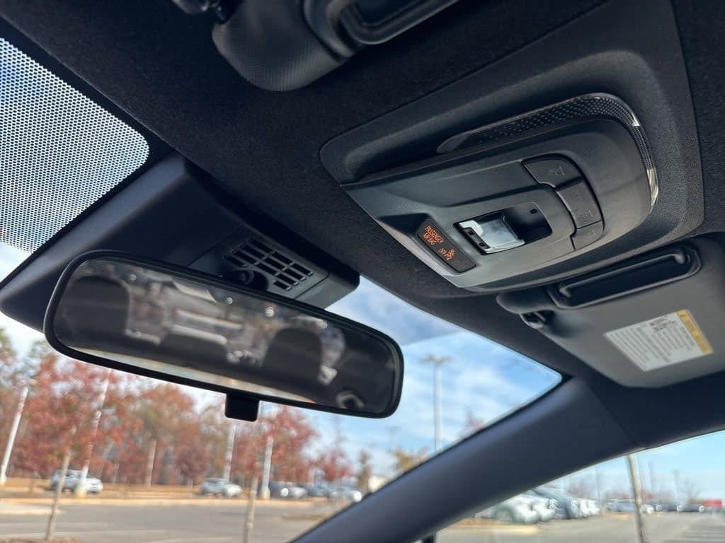 Used 2024 Toyota Corolla SE image 24