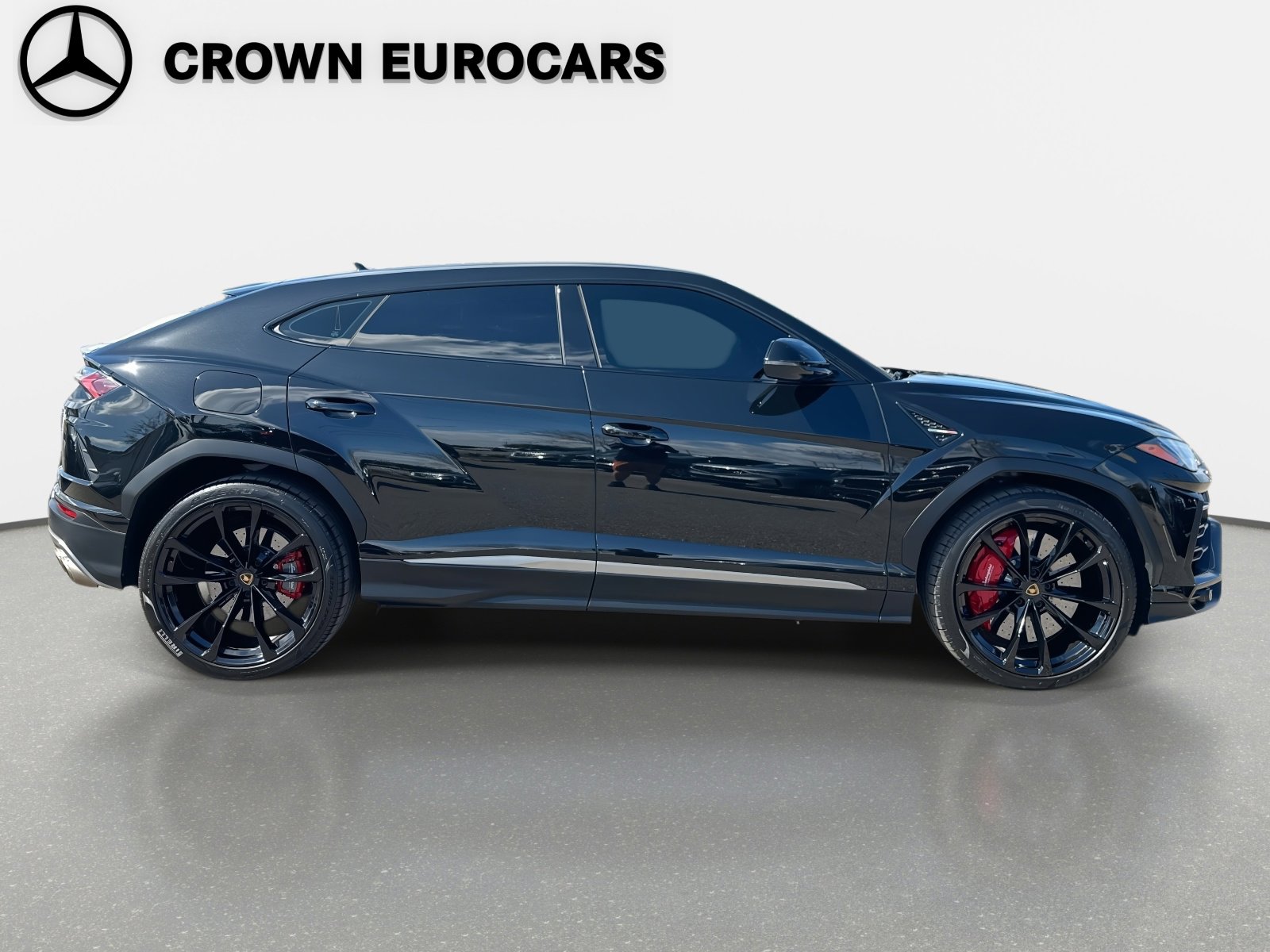 Used 2022 Lamborghini Urus image 6