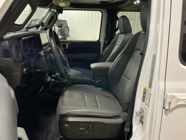Used 2024 Jeep Gladiator Mojave w/ Convenience Group image 14