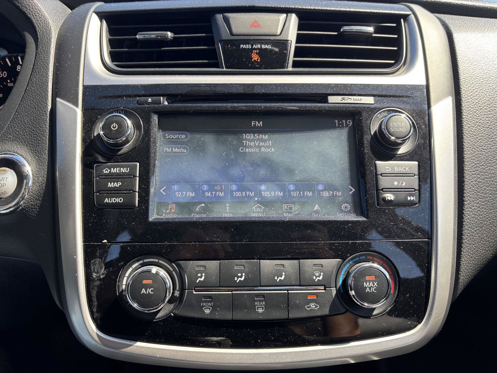 Used 2018 Nissan Altima 2.5 SR w/ SR Midnight Edition FWD image 19