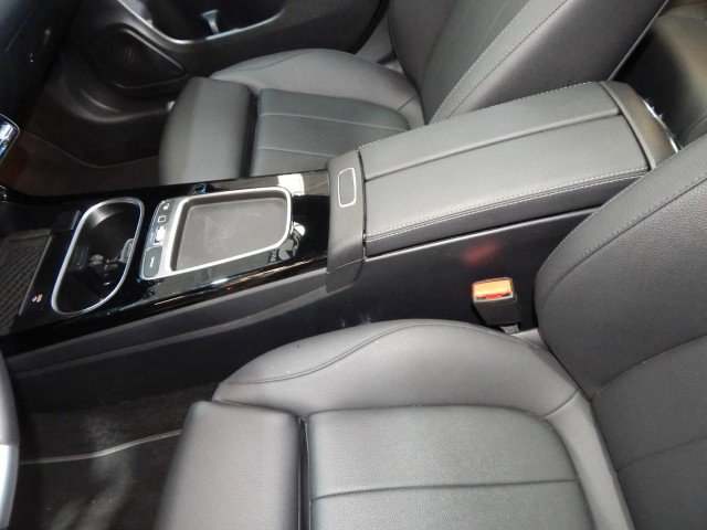 Used 2025 Mercedes-Benz CLA 250 4MATIC image 18