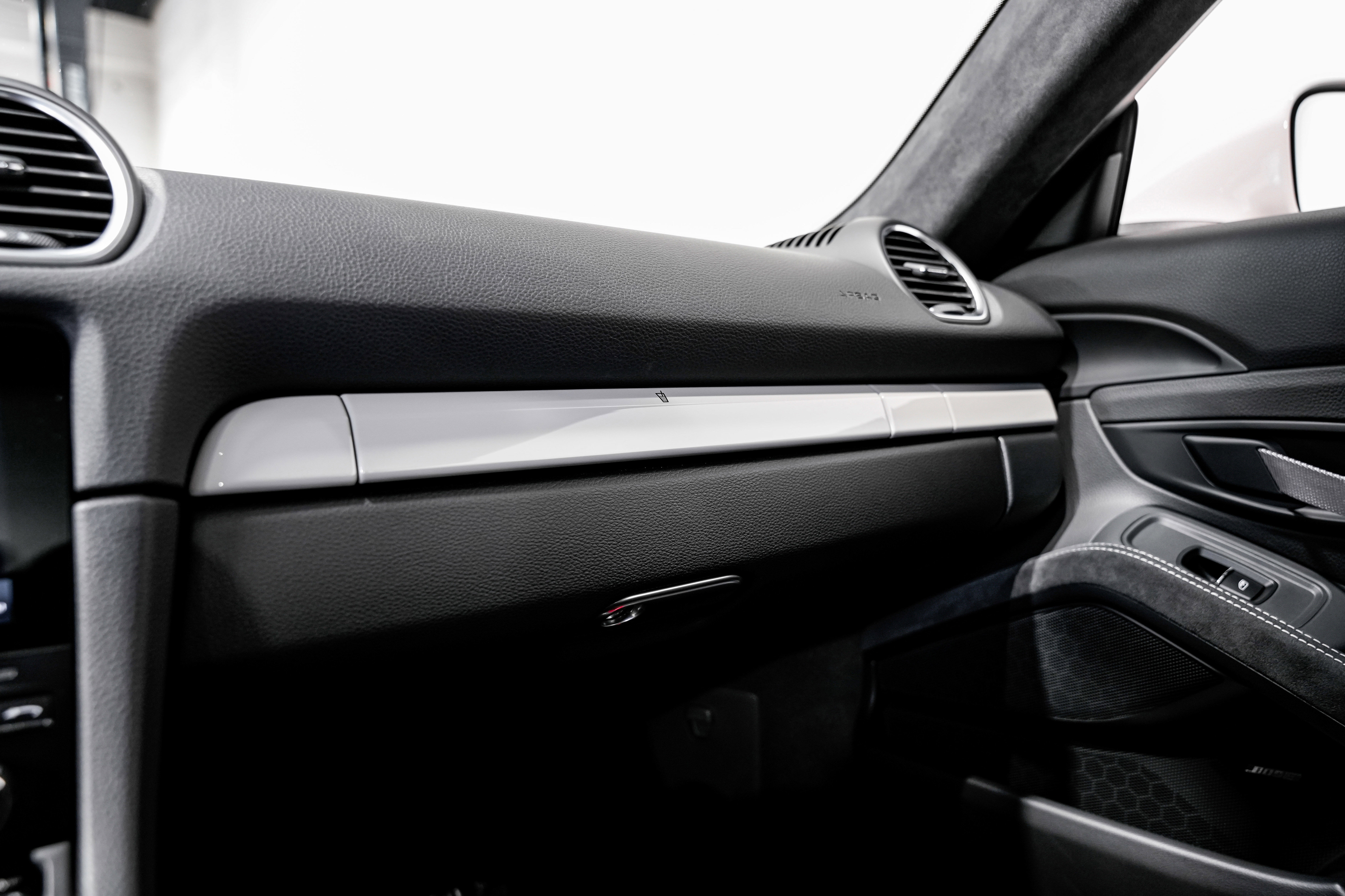 Used 2021 Porsche 718 Cayman GT4 image 17