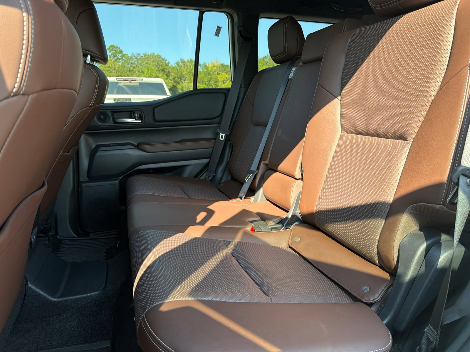 Used 2026 Toyota Land Cruiser w/ Premium Package AWD/4WD image 12