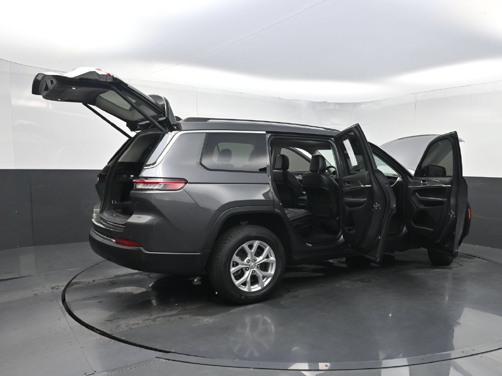 Used 2023 Jeep Grand Cherokee L Limited RWD image 42