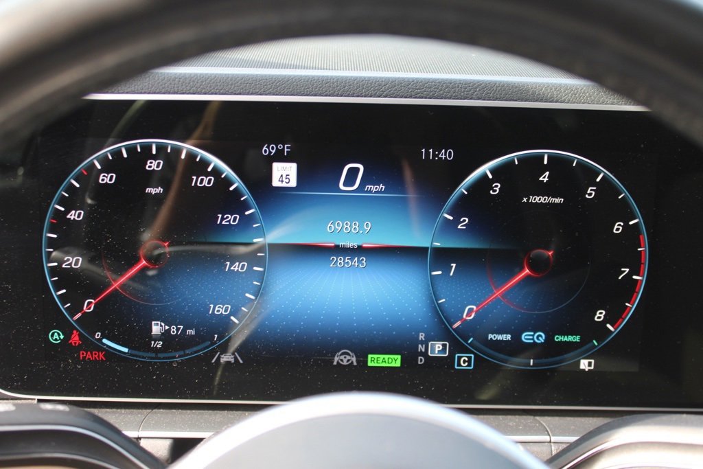 Used 2022 Mercedes-Benz GLE 450 4MATIC w/ AMG Line Exterior image 19