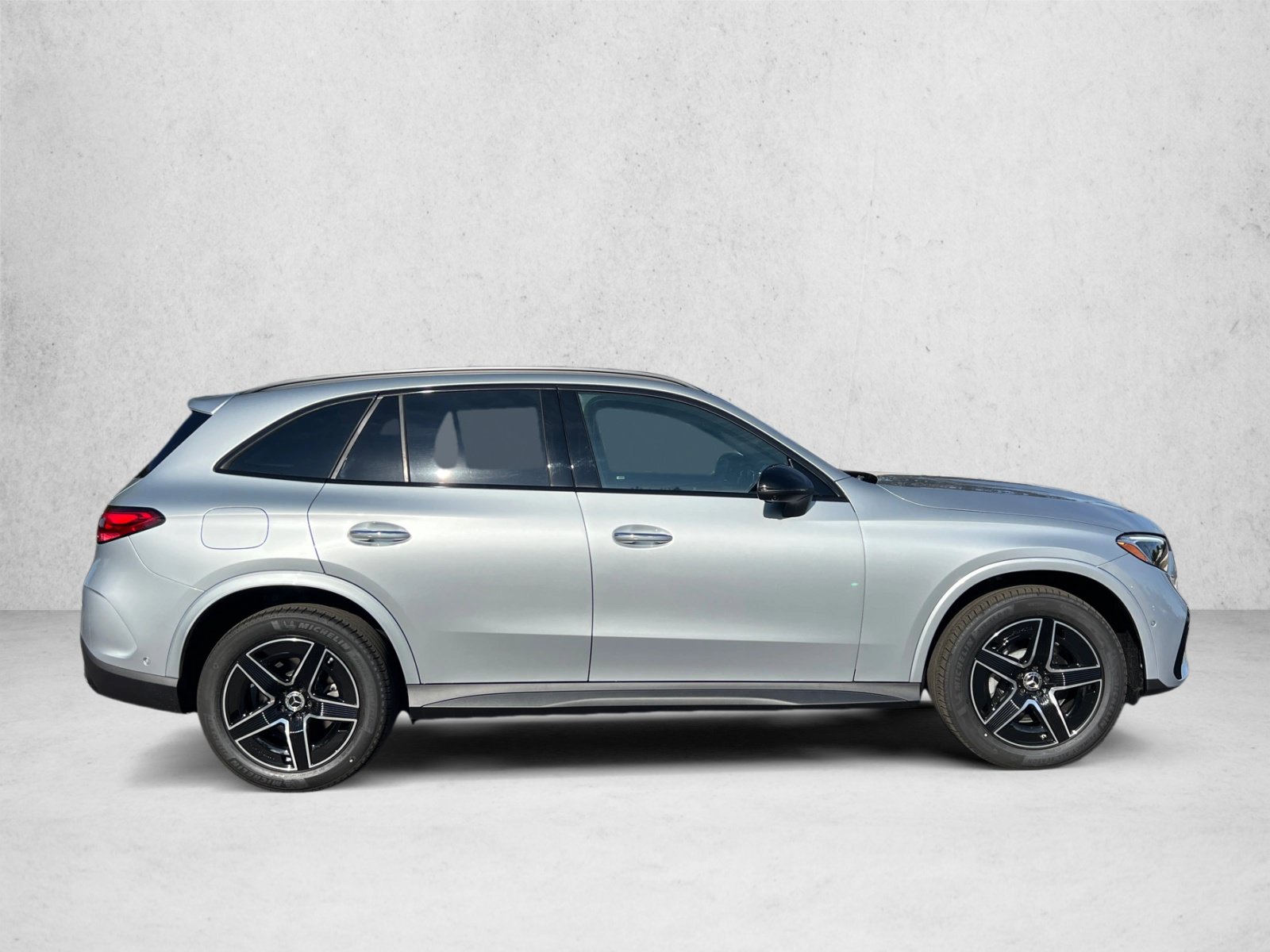 New 2026 Mercedes-Benz GLC 300 4MATIC image 4