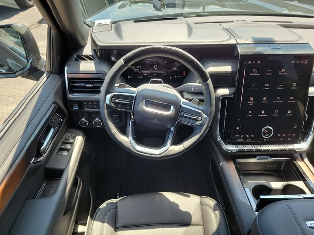 New 2026 GMC Yukon Denali w/ Denali Reserve Package AWD/4WD image 10
