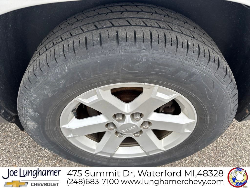 Used 2013 GMC Acadia SLE FWD image 8