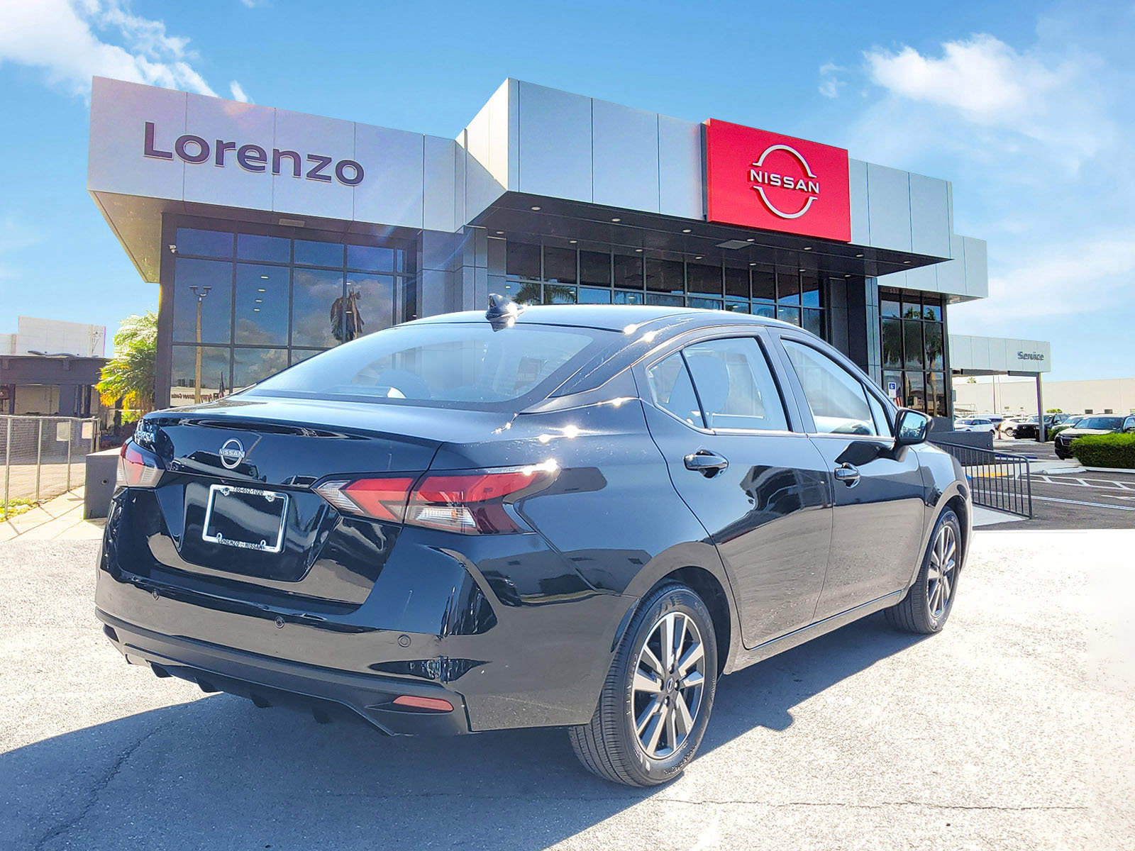 Certified 2025 Nissan Versa SV image 5