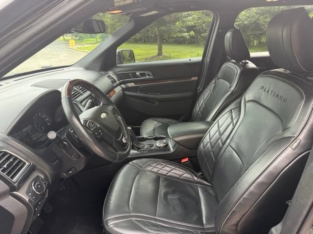 Used 2018 Ford Explorer Platinum AWD/4WD image 15
