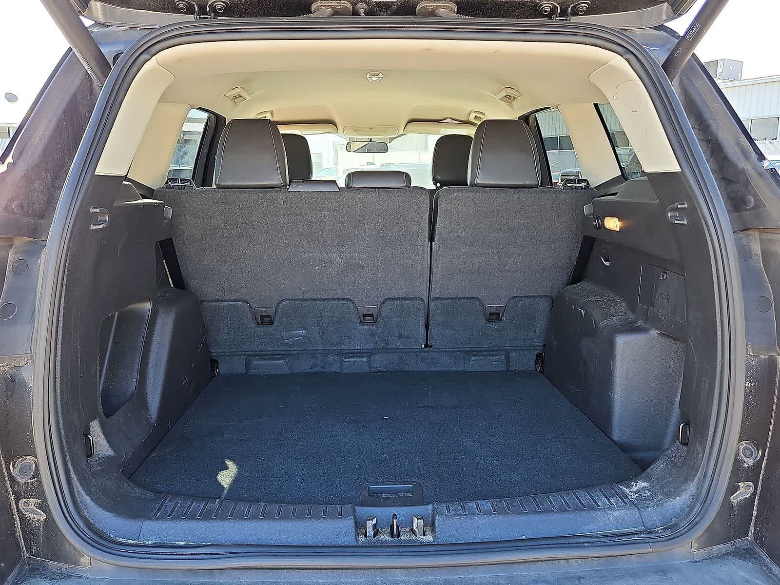Used 2019 Ford Escape SEL FWD image 30