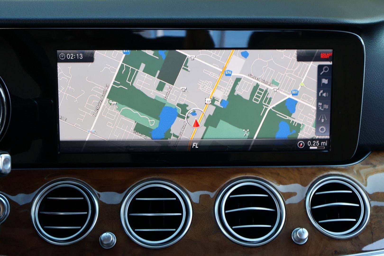 Used 2018 Mercedes-Benz E 300 image 17