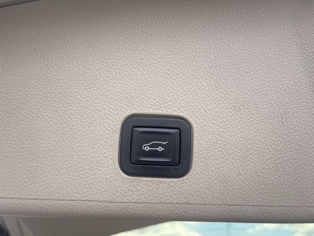 Used 2013 Cadillac SRX Performance w/ Driver Awareness Package FWD image 7