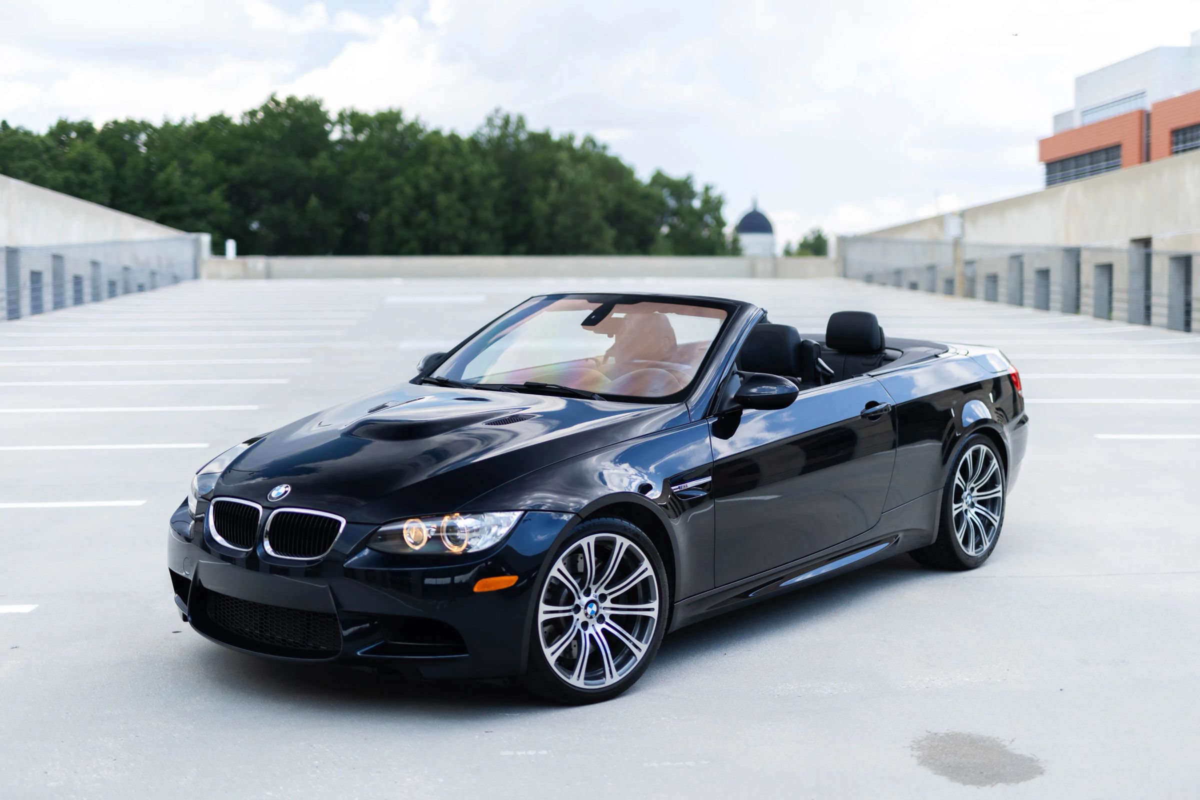 Used 2010 BMW M3 Convertible RWD image 1