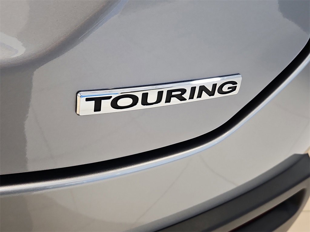 New 2025 Honda Pilot Touring image 4