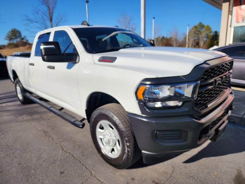 Used 2023 RAM 2500 Tradesman AWD/4WD image 1