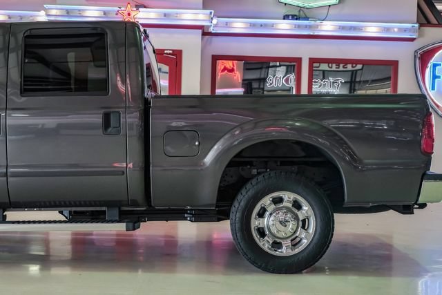 Used 2015 Ford F250 XLT w/ XLT Premium Package RWD image 14