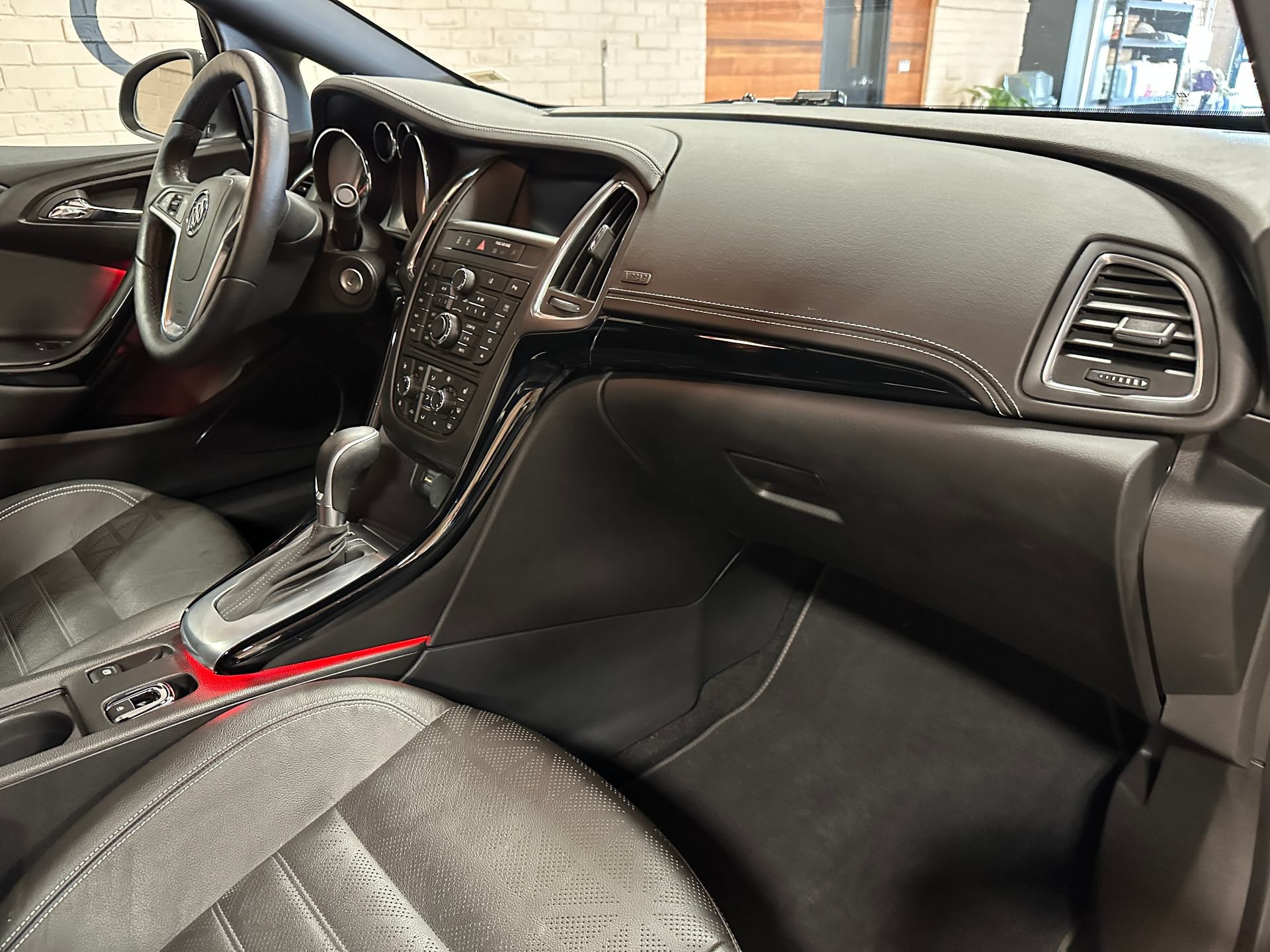 Used 2016 Buick Cascada Premium FWD image 18