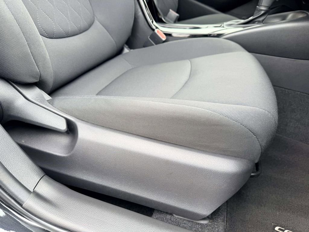 Certified 2022 Toyota Corolla LE w/ Carpet Mat Package (TMS) image 12