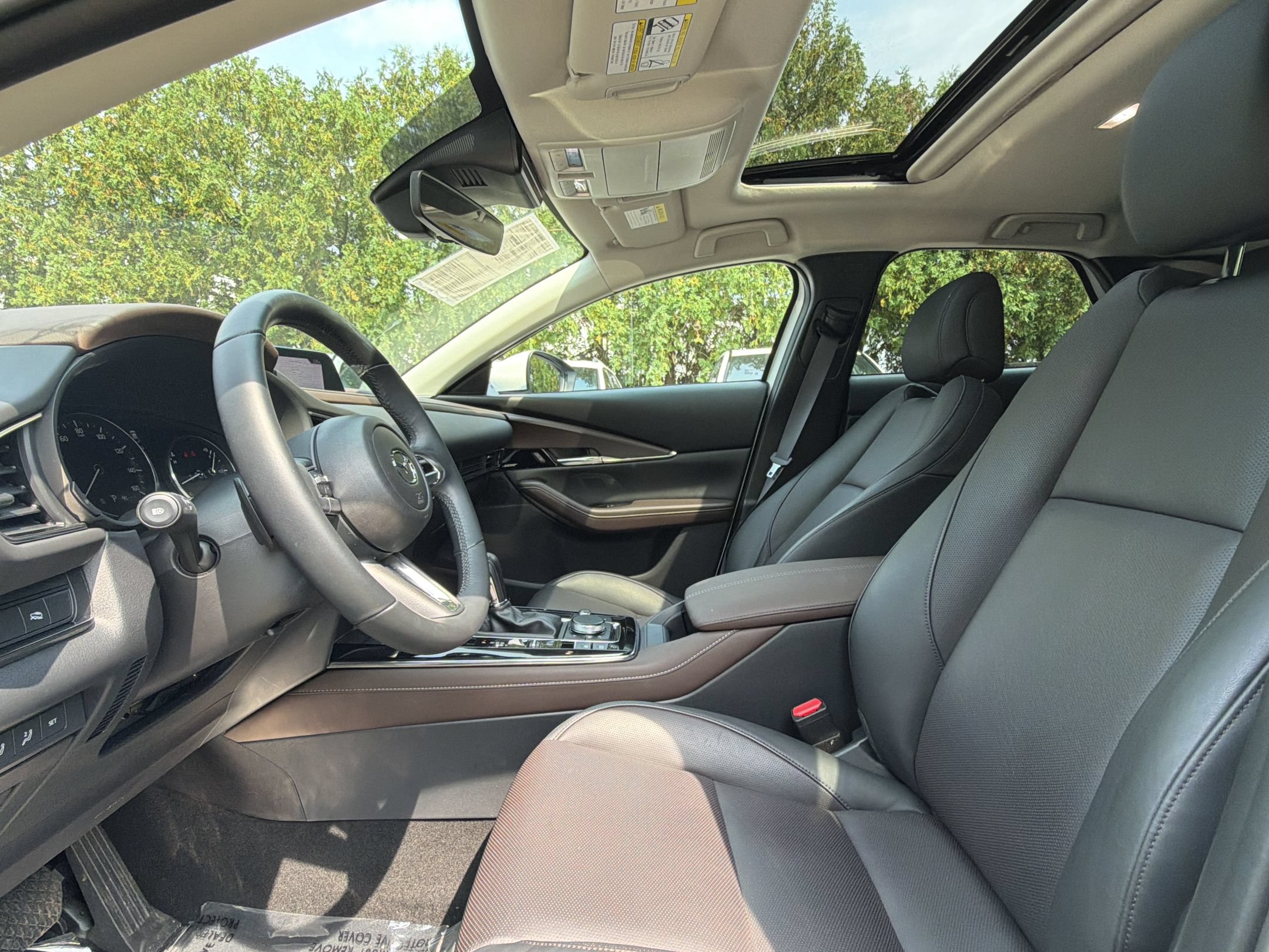 Used 2021 MAZDA CX-30 AWD 2.5 S w/ Premium Package image 5