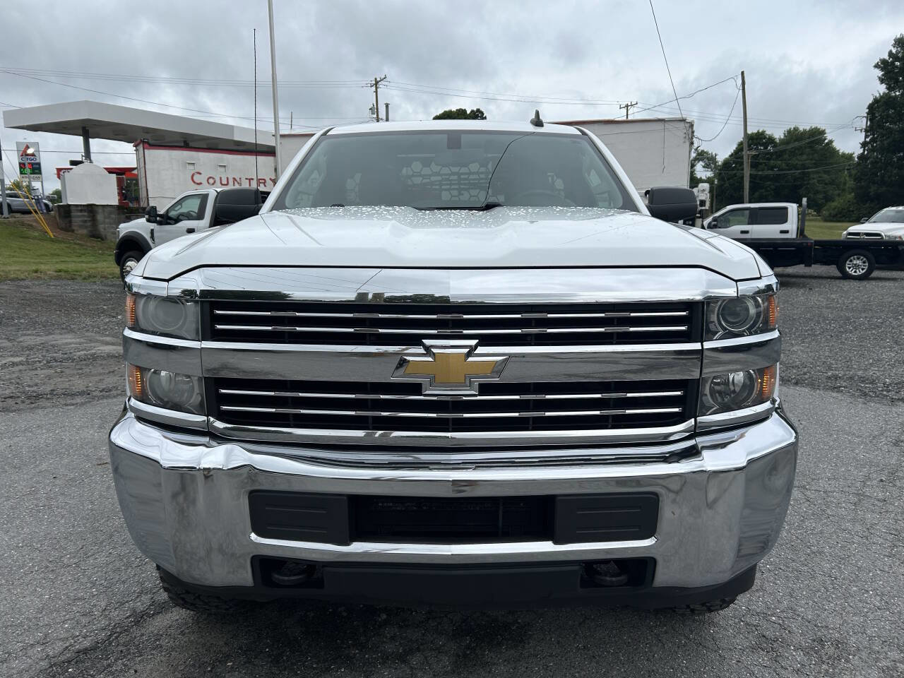 Used 2017 Chevrolet Silverado 2500 W/T w/ WT Convenience Package RWD image 3