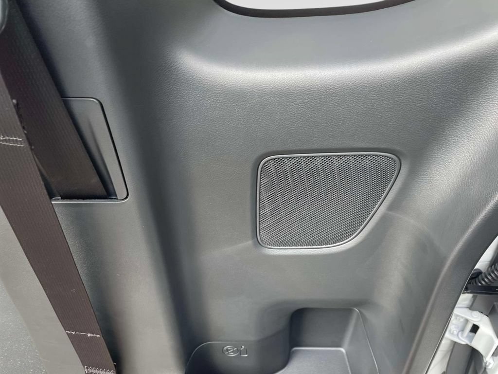 New 2027 Nissan Frontier S RWD image 13