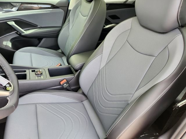 New 2026 Volkswagen Tiguan SE image 12